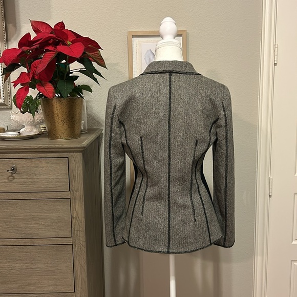 bebe | Black White Herringbone Wool Blend Blazer | Made in USA | 6 - Picture 9 of 12